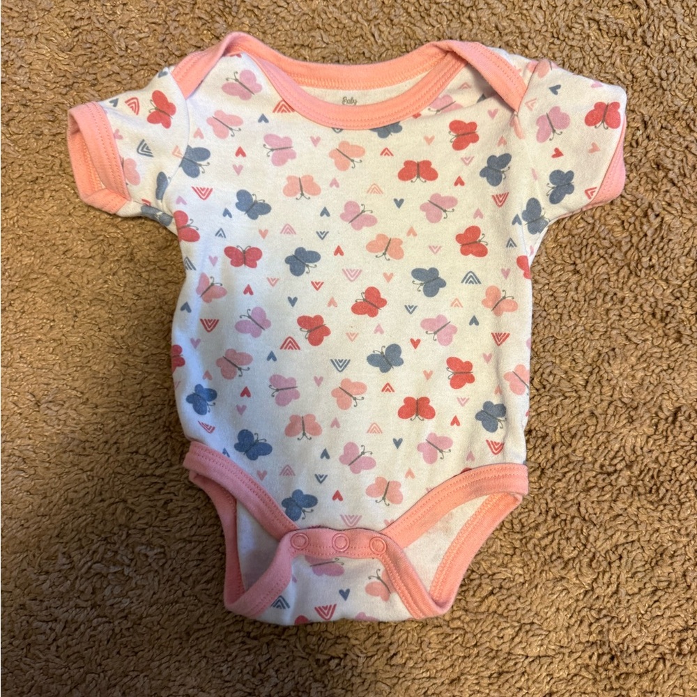 Adorable Butterfly Print Baby Bodysuit
